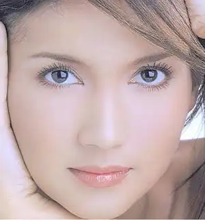 photoshop用美女大头像制作超级海报