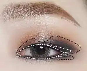 现在是单眼皮时代专属单眼皮的眼影教程,让你画出韩系女生的清新妆容