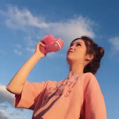 头像闺蜜三人,一个人一张非常的漂亮的
