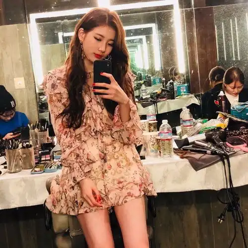 发型盘点最受欢迎的4大修颜发型,总有一款适合你