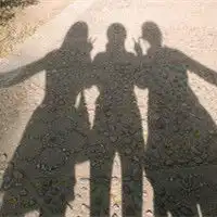 有个性的闺蜜三人头像唯美我们手拉手看夕阳
