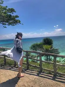 长滩岛沉浸在青绿色的大海,粉红色的夕阳的7天5夜闺蜜游