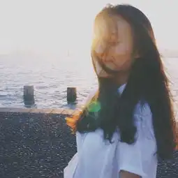 女生头像侧脸