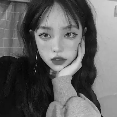 女唯美头像黑白欧巴