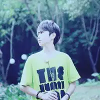 图片上这男人叫什么名字啊急急急
