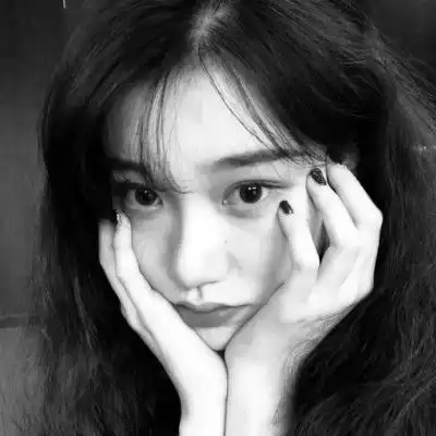 离幸福的终点还很遥远,霸气冷漠黑白头像女
