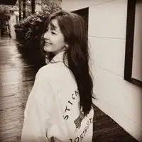 ins少女专用章若楠头像高清章若楠头像图片