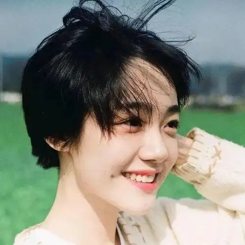 头像寂寞是无人说话孤独是无话可说