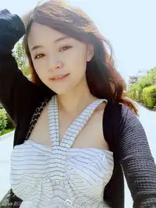 女神老师晒健身照身材绝佳别人家的老师个个都好美