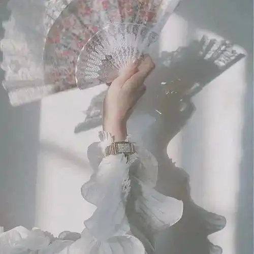 不露脸女生头像