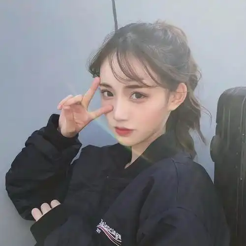 异地恋男友肯对你做这3件事,绝对疼你入骨