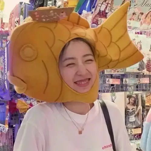 女头无水印女生头像头像女无水印赞我前任会变丑,永远没有女朋友