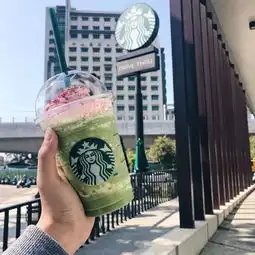 星巴克的新颜值担当,是让少女心炸裂的独角兽星冰乐