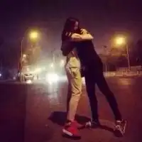 男女性感拥抱微信头像图片大全