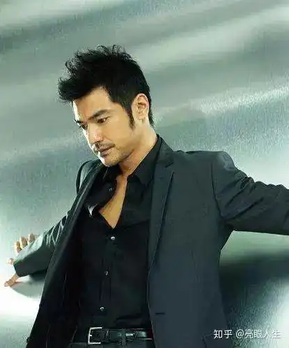 好多女孩喜欢大叔,那男生也会有喜欢成熟稳重的御姐的吗