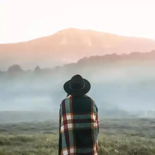 旅行拍照不露脸,居然还可以这么美

