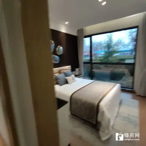 新上好房,城北春风海棠4室2厅2卫145m2
