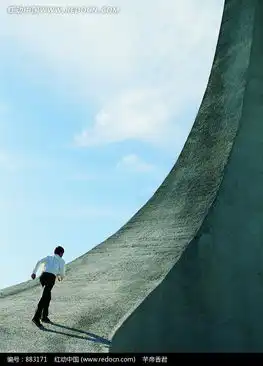 在通往蓝天的水泥马路上前行的男士背影图片免费下载红动网