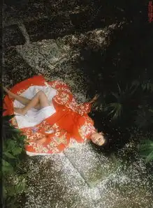 视觉丨日本摄影大师镜头下的古典美女,看到第一张就沦陷了