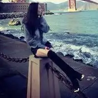 装傻的继续装不必露出爱