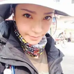 江映蓉跨年演唱会歌曲助阵现场网友怀疑其整容