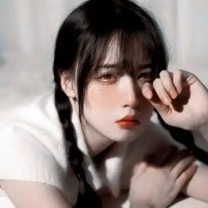 活成自己渴望的模样,最新非主流女生头像