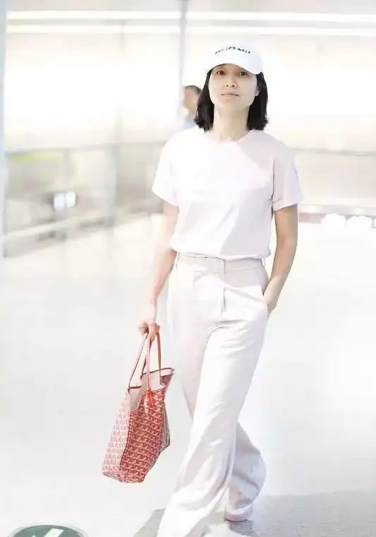 白色衣服头像女生唯美李