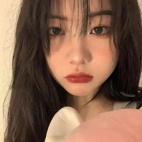 头像一晃两三年,匆匆又夏天