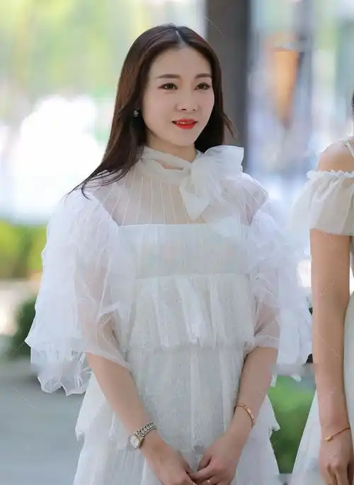 美丽的网纱裙穿搭,唯美浪漫轻盈仙气,更显温婉仙女气质