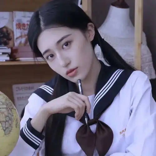 清新唯美女生气质头像