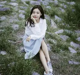 5个月前公开宣布离婚,今穿粉色抹胸轻纱裙,气质娇嫩仍似少女
