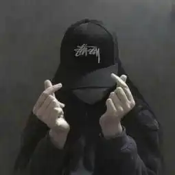 最新女生黑白头像伤感霸气故事尽头总有告别的时候