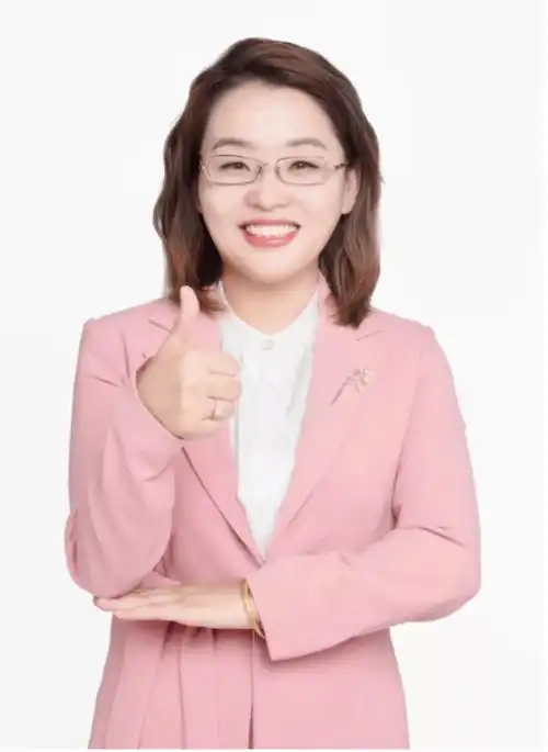 宁夏这个非遗传承人了不起巧手剪纸向世界展示中国传统佳节