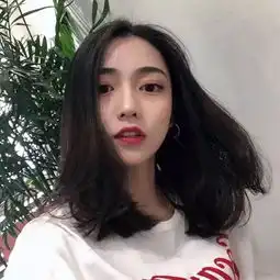 女生头像你说人潮人海边走边爱怕什么孤独