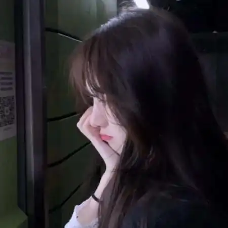 见一个爱一个超级仙的女生头像