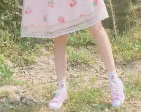 唯美好听的女生个性签名2018捻一指花香许一世情长