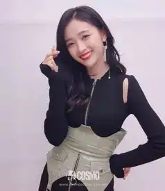 90后的尾巴,00后的开头,小小花都是真宝藏女孩鸭