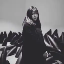 玩黑女生头像真我
