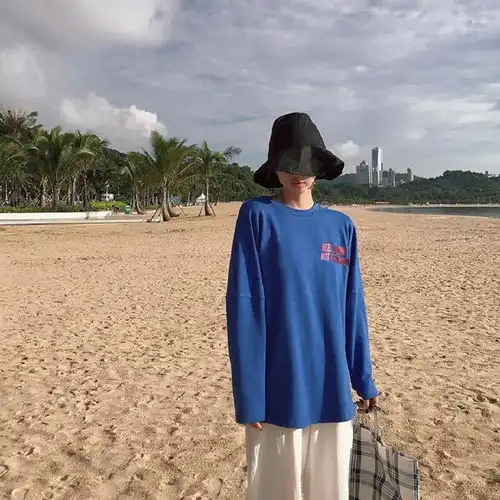 气质通勤的秋季长袖t恤搭配示范,是小仙女的穿搭必备款哟