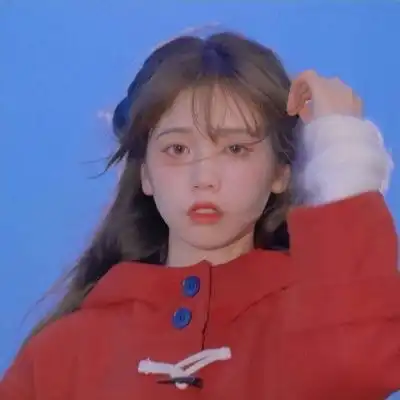 女生头像胶片风元气少女