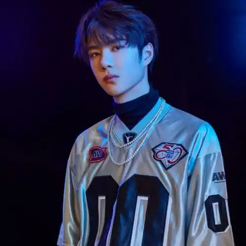 头像生活不简单,尽量简单过