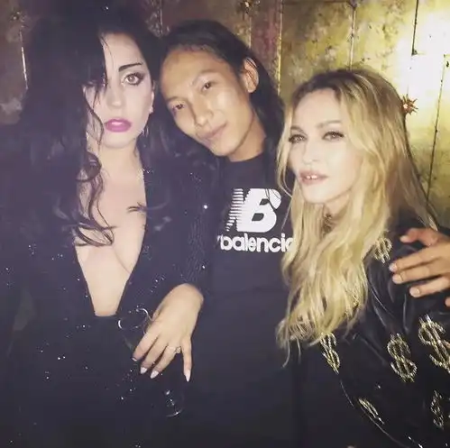 亚历山大王性侵事件立案下药xd男女跨性别通吃...联名都凉凉了