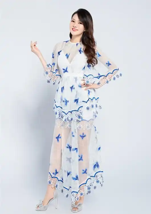 伊能静的新造型真美白色薄纱裙嫩回少女,网友49岁穿成19岁了