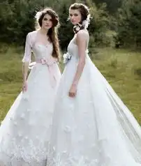 我要和我闺蜜一起结婚