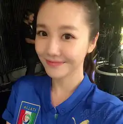 乌贼刘西班牙度假晒旅行照感叹生活美好
