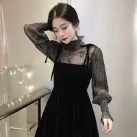 黑色长裙美女头像