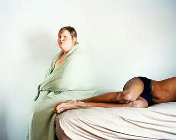 纽约女摄影师自拍肥胖生活