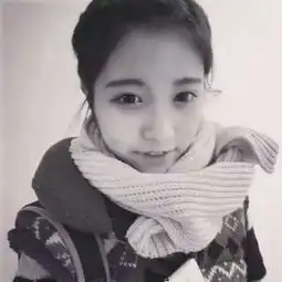 黑色高清女头像刘海