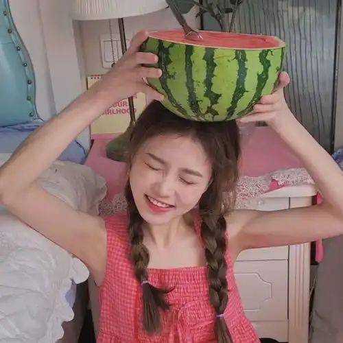 招桃花温柔小众真人女生头像275