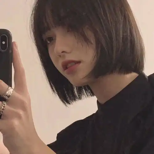 精选优质温柔小众好看的女生头像86